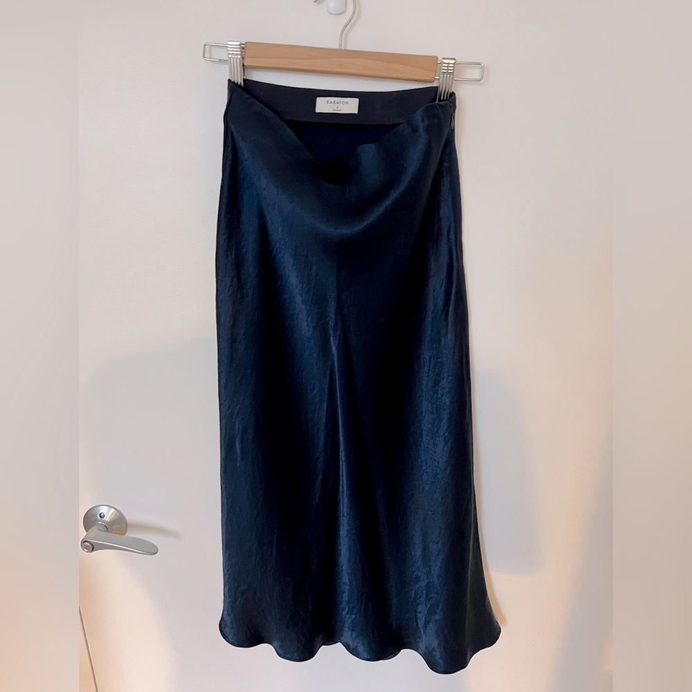 Aritzia Babaton Slip Midi skirt